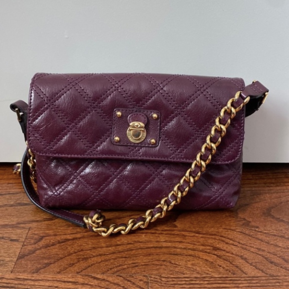 Marc Jacobs crossbody burgundy purse in quilted leather